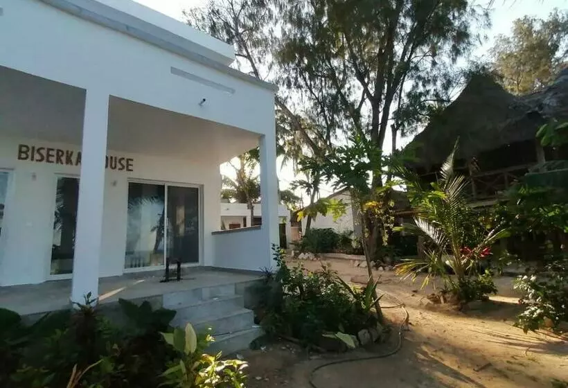 Hotelli Mobydick Lodge