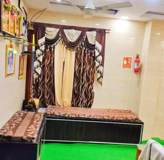 هتل Mtc Guest House