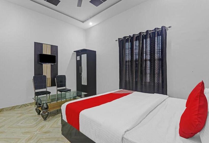 בית מלון כפרי O The Pal S Residency