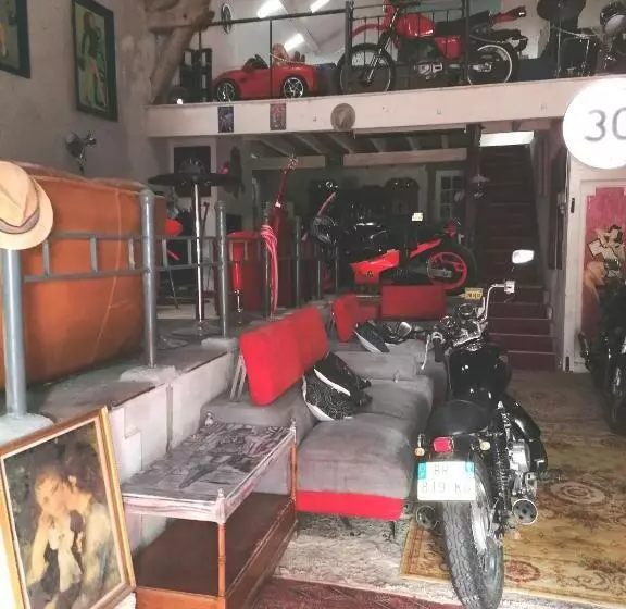 Aamiaismajoitus (B&B) Chambres D Hôtes Le Labyrinthe Du Peintre