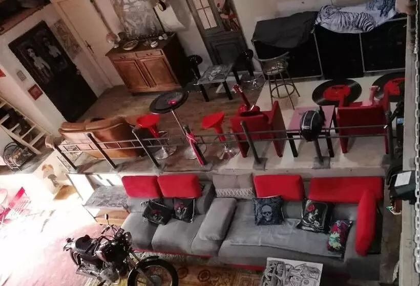 Aamiaismajoitus (B&B) Chambres D Hôtes Le Labyrinthe Du Peintre