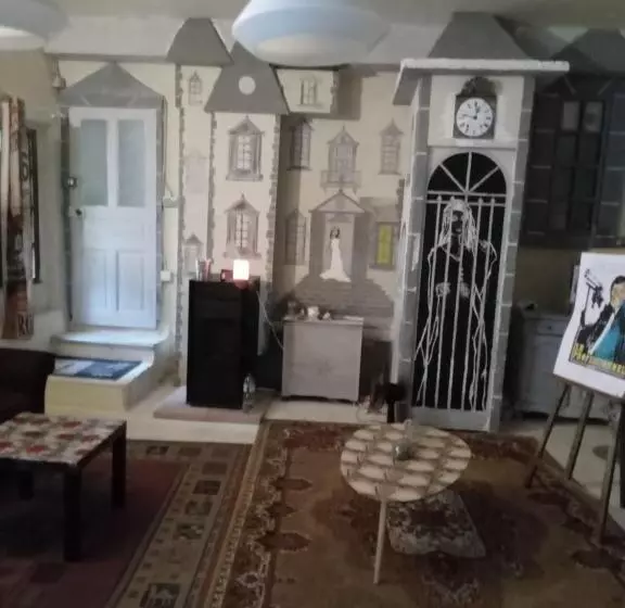 Aamiaismajoitus (B&B) Chambres D Hôtes Le Labyrinthe Du Peintre