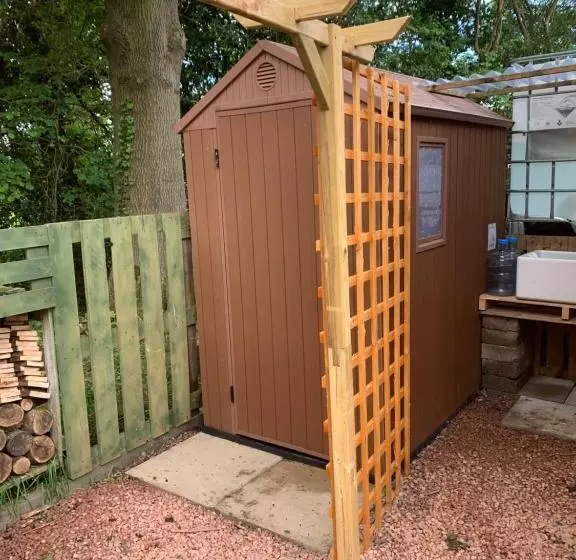 Aamiaismajoitus (B&B) Hedgehog Lodge