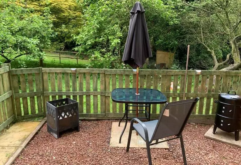 Aamiaismajoitus (B&B) Hedgehog Lodge