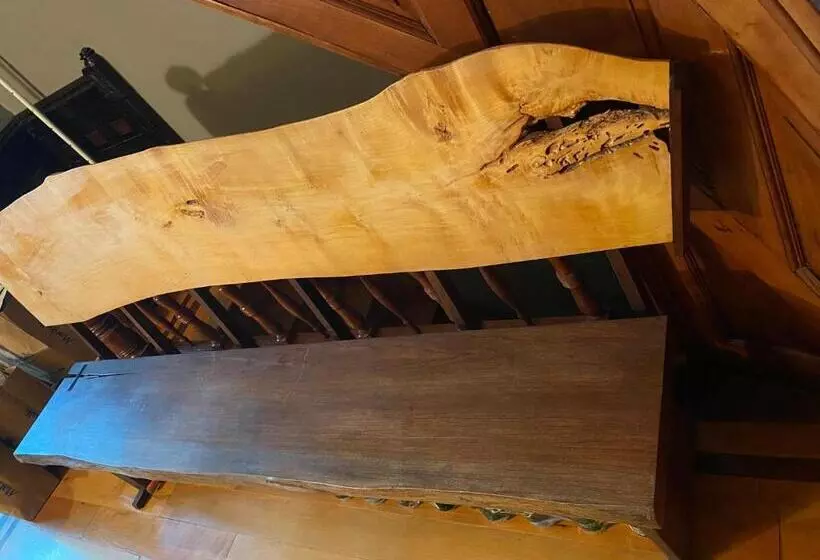 Aamiaismajoitus (B&B) Northern Lights Mansion