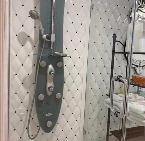 Bed and Breakfast Northern Lights Mansion