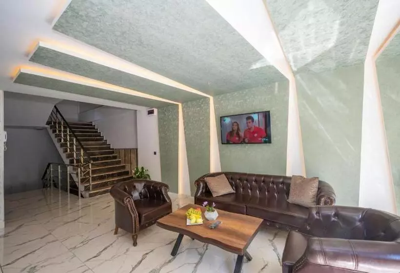 ホテル çorlu Dem