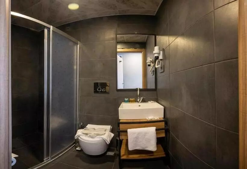 ホテル çorlu Dem