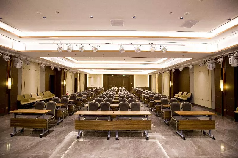 ホテル Holiday Inn Express Harbin Exhibition Center By Ihg