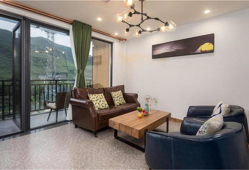 호텔 Moganshan Stonegarden Hostel