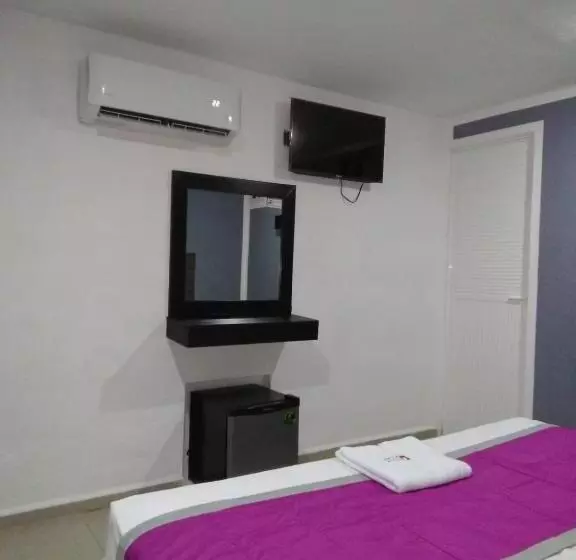 هتل Qatar Hospedaje