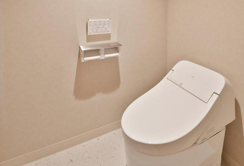 Ref Matsuyama City Station By Vessel Hotels