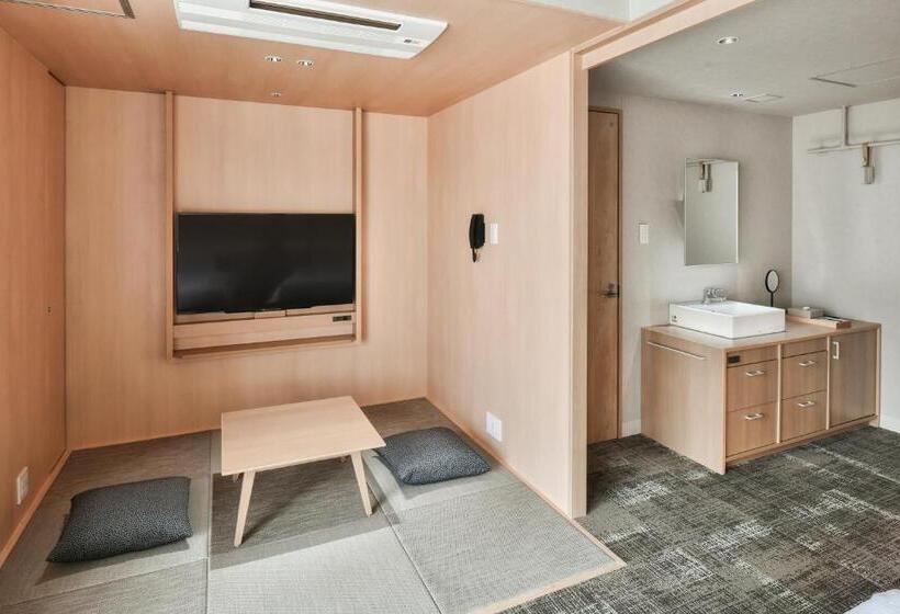 Ref Matsuyama City Station By Vessel Hotels