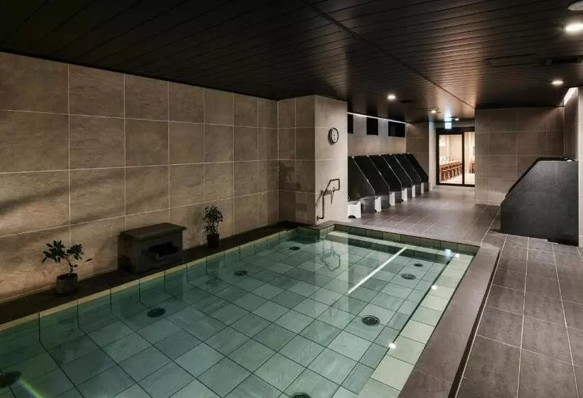 Ref Matsuyama City Station By Vessel Hotels