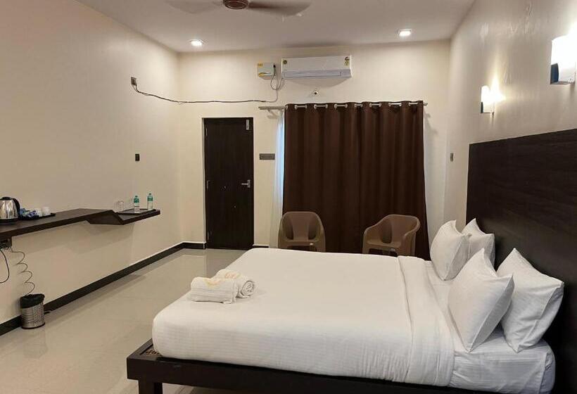 ホテル Mastiff Select Shreeyog Resort