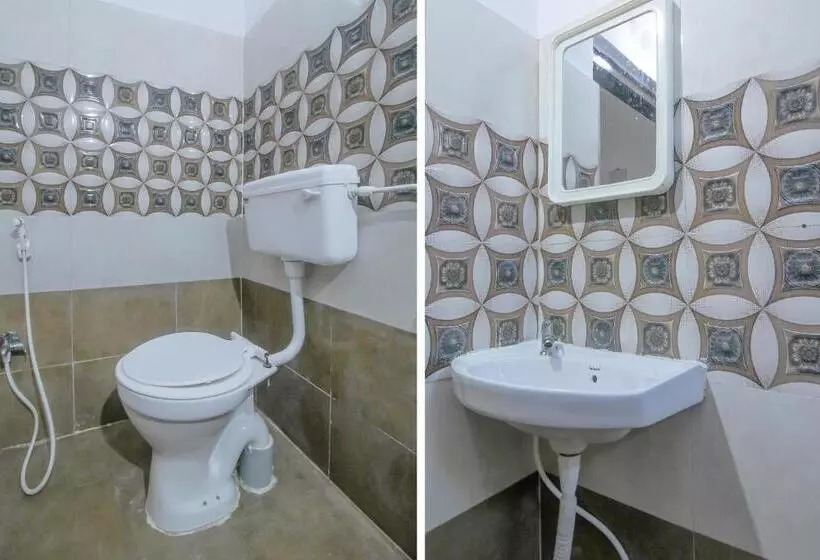 هتل Spot On Mohit Gokul Lodge New Room S Near Snow World