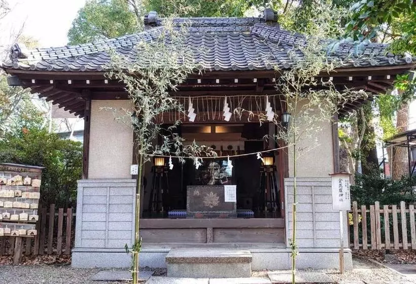 Hotelli Toyoko Inn Marugame Ekimae