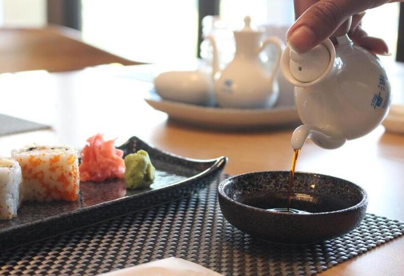 Kawana Golf Residence