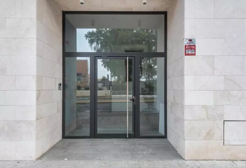 Limehome Sevilla Calle Torcuato Luca De Tena   Digital Access