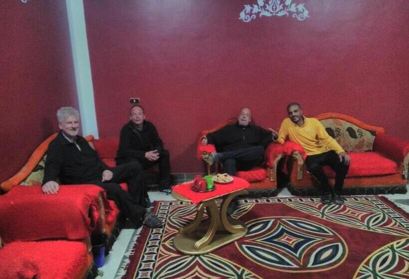 پانسیون Labib Guest House