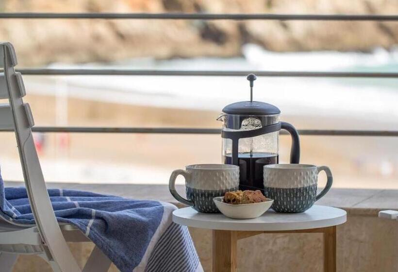 بنسيون Room In Guest Room Beautiful Sea Facing Room