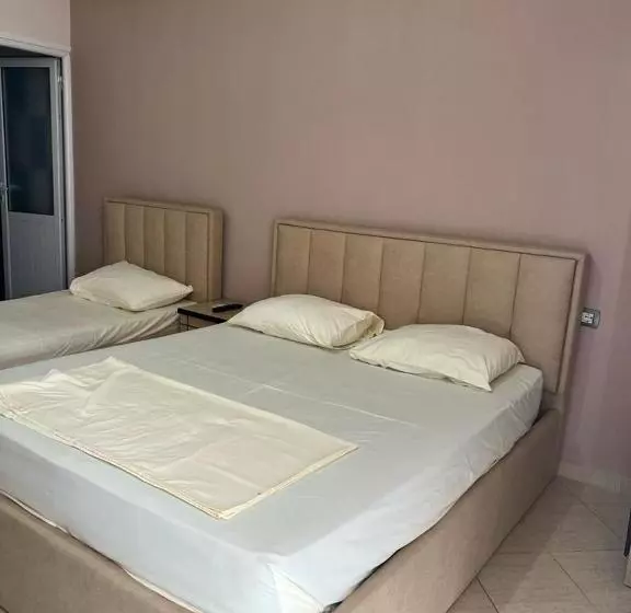 پانسیون Vila Flowers