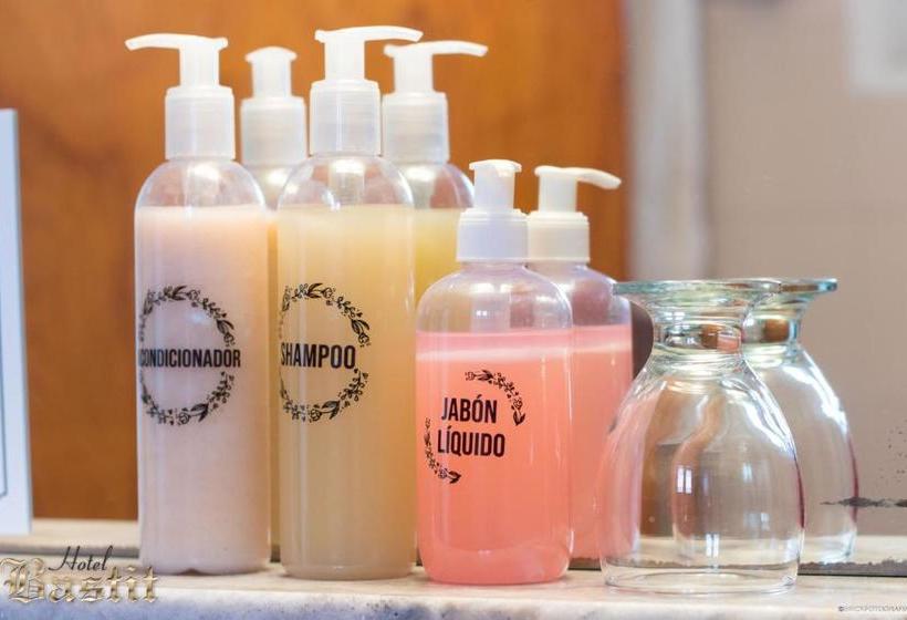 בית מלון כפרי Bastit