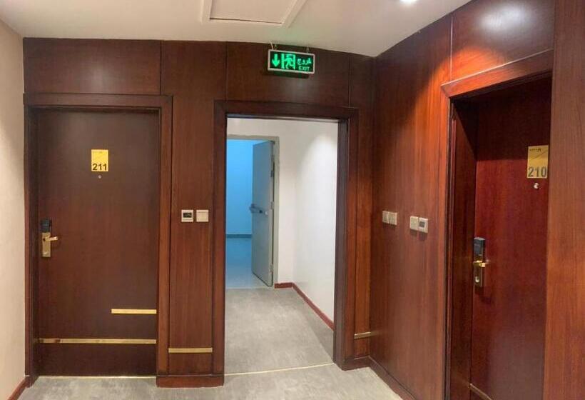 בית מלון כפרי Cladium