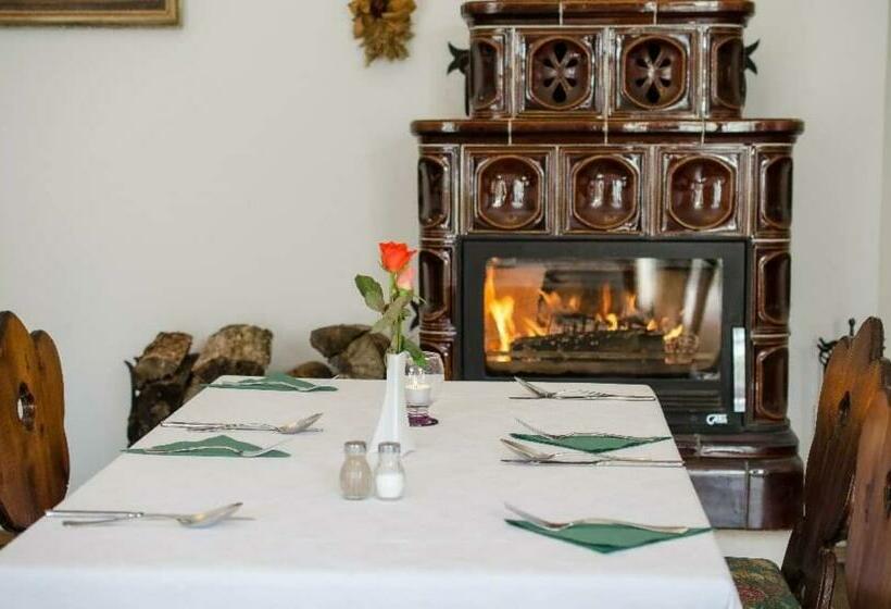 Lesní Hotel Peršlák