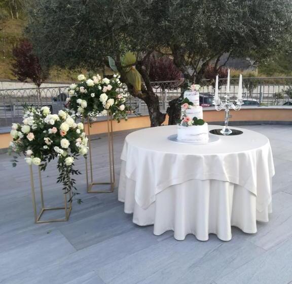 فندق Ristorante Villa Terry