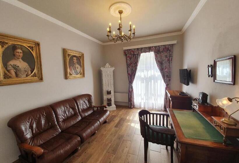 Lesní Hotel Peršlák