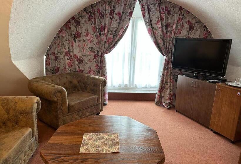 Lesní Hotel Peršlák