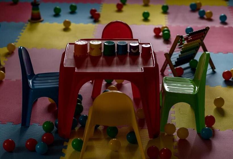 ペンション Casa Iustin