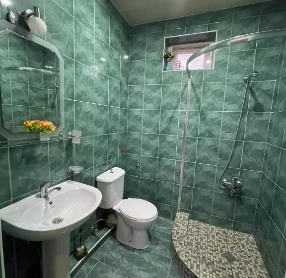 پانسیون Sisi Guest House