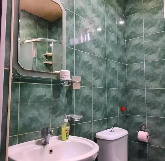 پانسیون Sisi Guest House