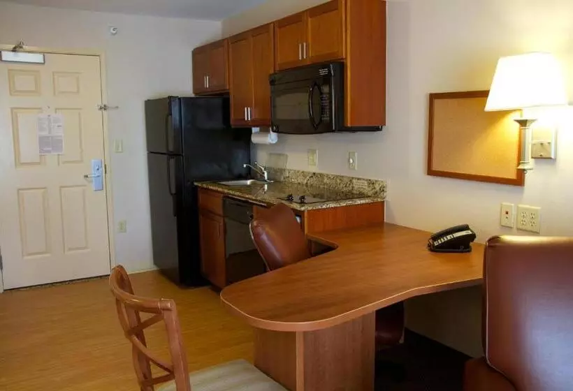Candlewood Suites Champaign Urbana University Area, An Ihg