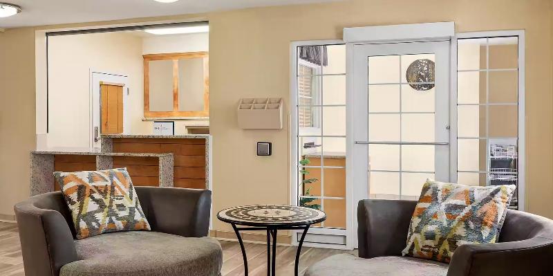 هتل Candlewood Suites Augusta, An Ihg