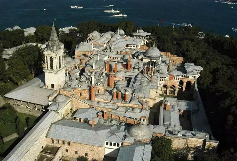 ホテル Boutique Dedem