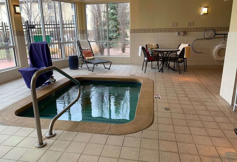 هتل Hilton Garden Inn Colorado Springs Airport