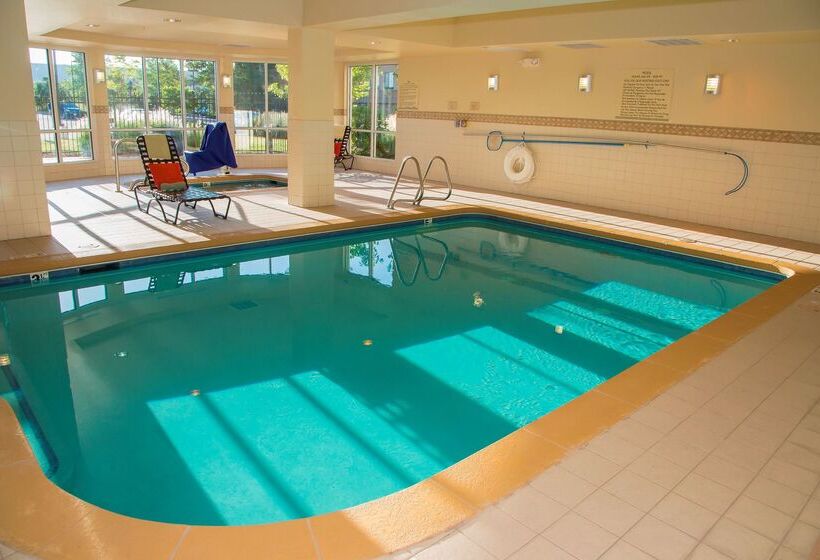 هتل Hilton Garden Inn Colorado Springs Airport