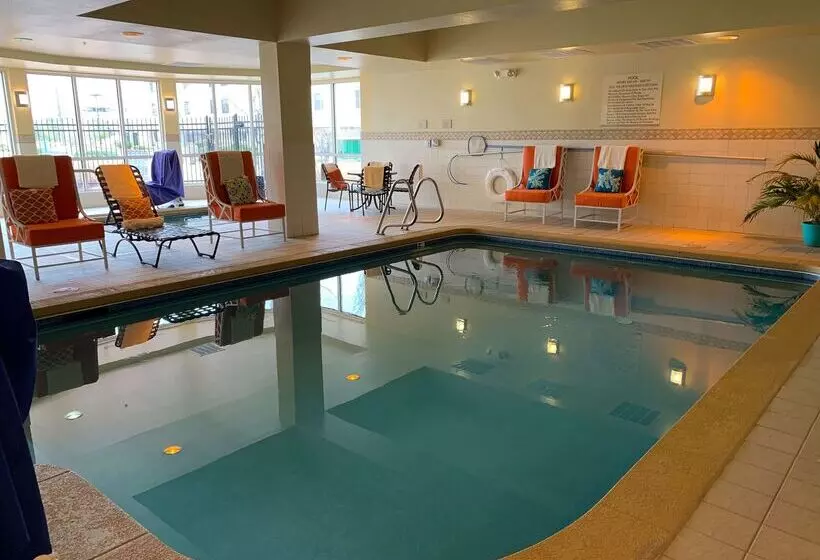 Отель Hilton Garden Inn Colorado Springs Airport