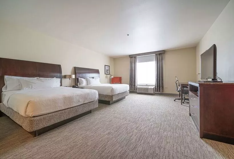 هتل Hilton Garden Inn Kalispell