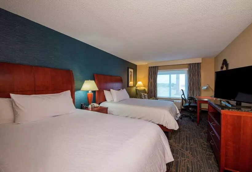 هتل Hilton Garden Inn Tupelo