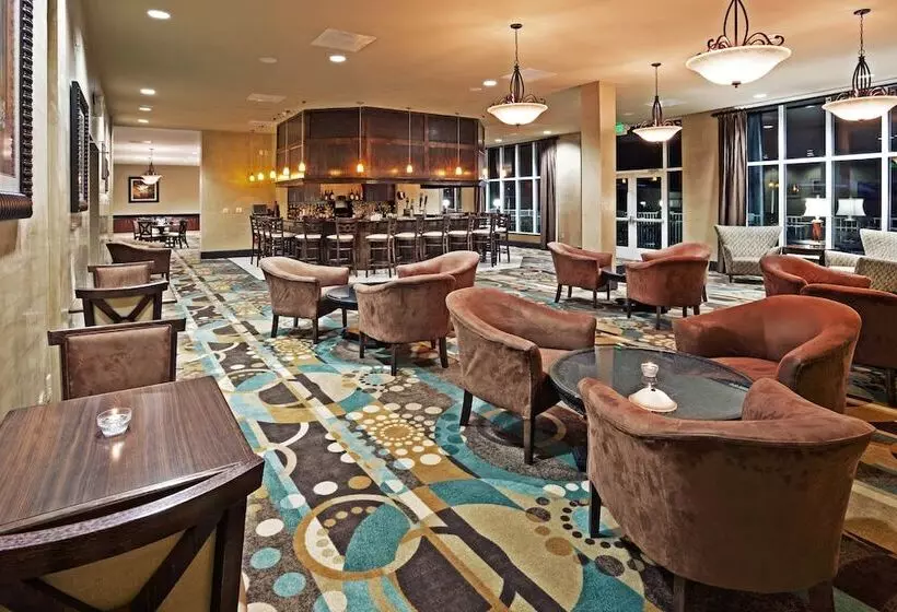 Holiday Inn Hotel & Suites Beaufort At Highway 21, An Ihg