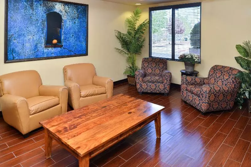 Szálloda Holiday Inn Express & Suites Albuquerque Historic Old Town, An Ihg