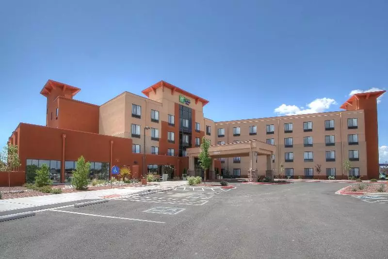 Szálloda Holiday Inn Express & Suites Albuquerque Historic Old Town, An Ihg