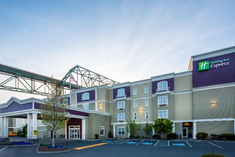 Holiday Inn Express Hotel & Suites Astoria, An Ihg