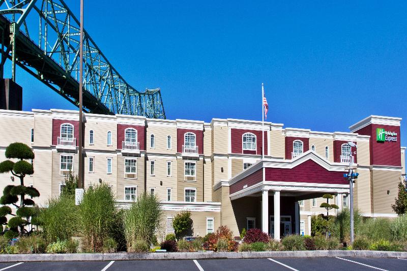 Holiday Inn Express Hotel & Suites Astoria, An Ihg
