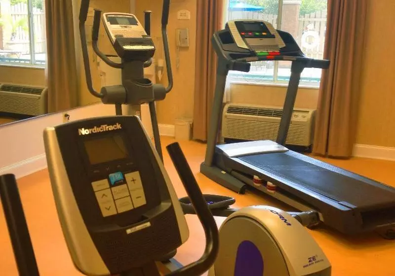 Holiday Inn Express Hotel & Suites Bluffton At Hilton Head Area, An Ihg