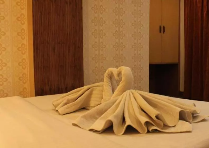 Hotel Kunal & Cottages